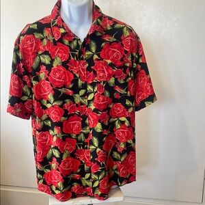 LuLa  Roe  Floral Red and Green, button down Men's SHIRT size LARGE
